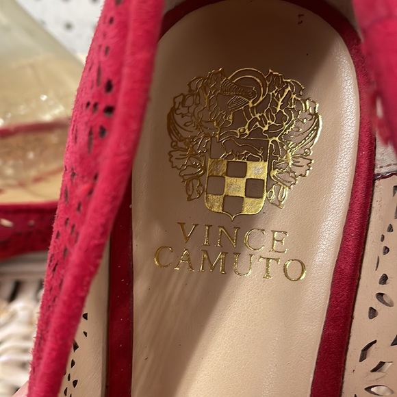 Vince Camuto flats - Picture 7 of 8